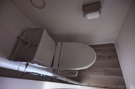 カルティエ城北通りのトイレ写真