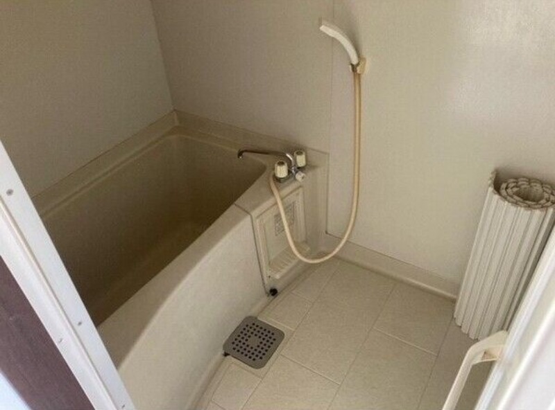 バス・シャワールーム　図面と現状に相違がある場合には現状を優先