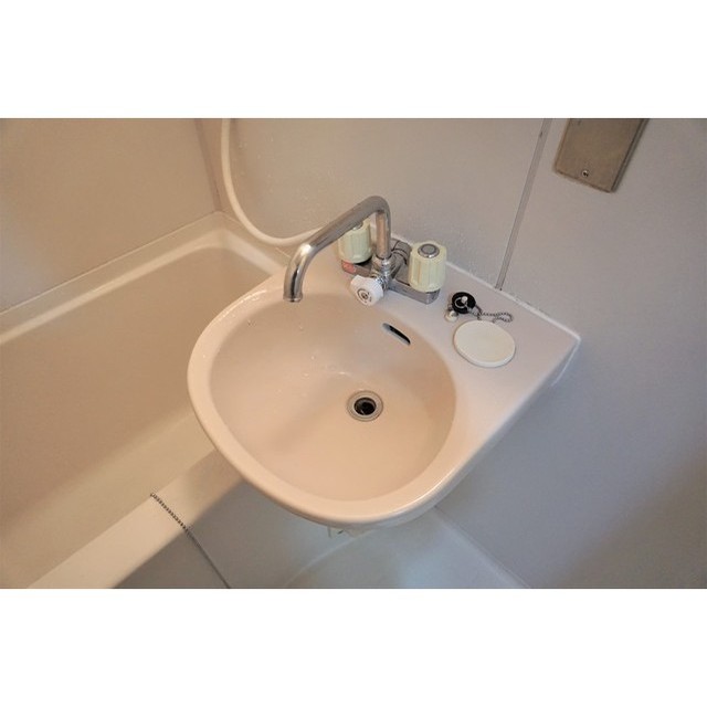 洗面設備　浴室内洗面ボール