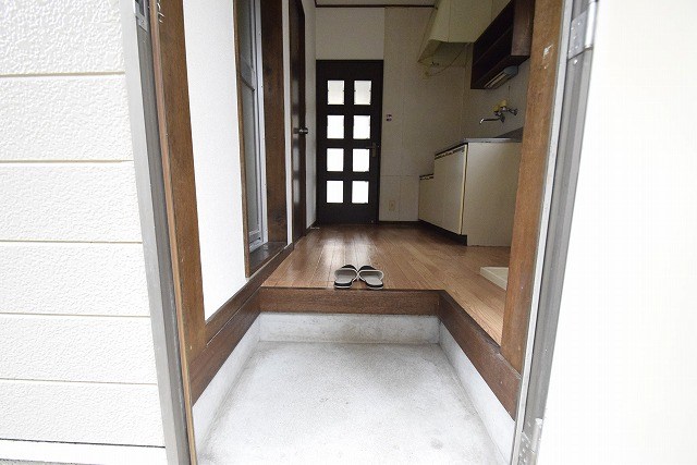 玄関　現況優先