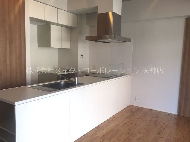 キッチン　反転タイプ