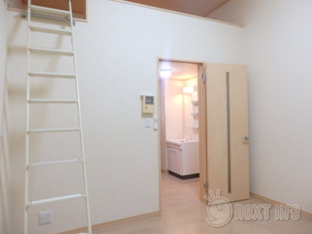 居室・リビング　セリジェ