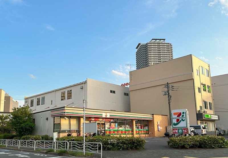 コンビニ　セブン-イレブン 江東潮見２丁目店（コンビニ）まで271m