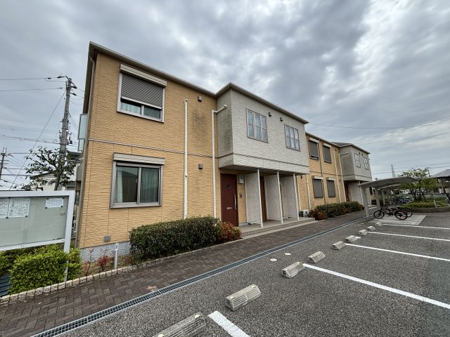 建物外観　Ｅ棟