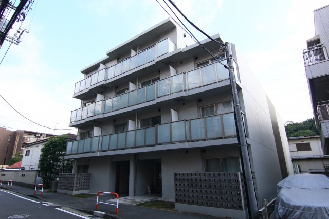 建物外観　好きなところに置けて、レイアウト自在な可動収納あり(^o^)