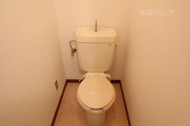 トイレ　清潔感のあるトイレです。