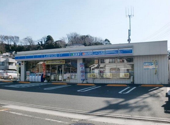 コンビニ　ローソン 横浜上菅田町店（コンビニ）まで742m