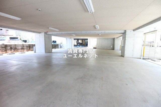 駐車場　敷地内駐車場あり◎