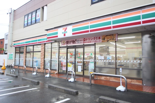 コンビニ　セブン-イレブン 名古屋八筋町店（コンビニ）まで500m