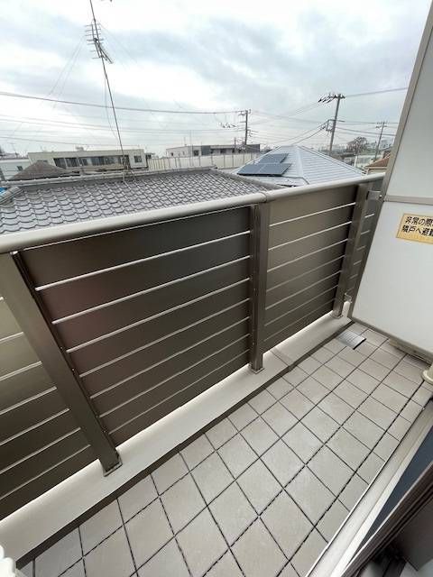 バルコニー　外からの目が気にならないバルコニーで洗濯物が干せます