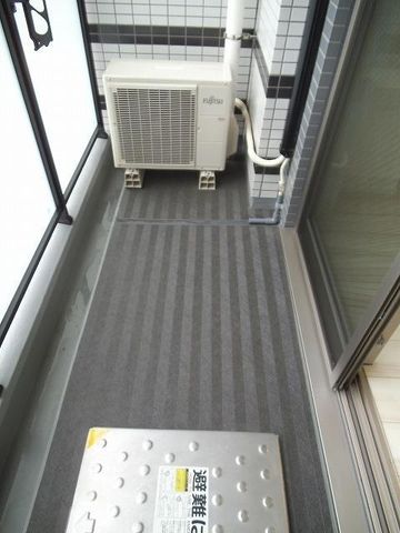 バルコニー　同シリーズ別部屋