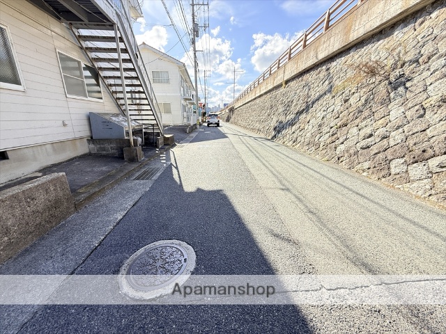 その他　前面道路（その他）まで0m