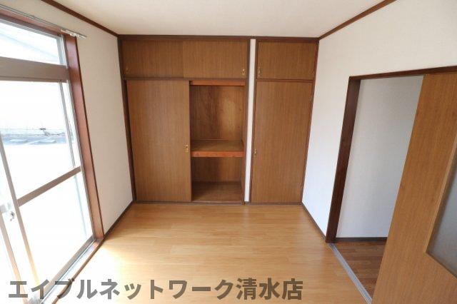 居室・リビング　使いやすい居間です
