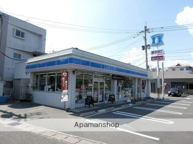 コンビニ　ローソン鹿児島与次郎店（コンビニ）まで163m