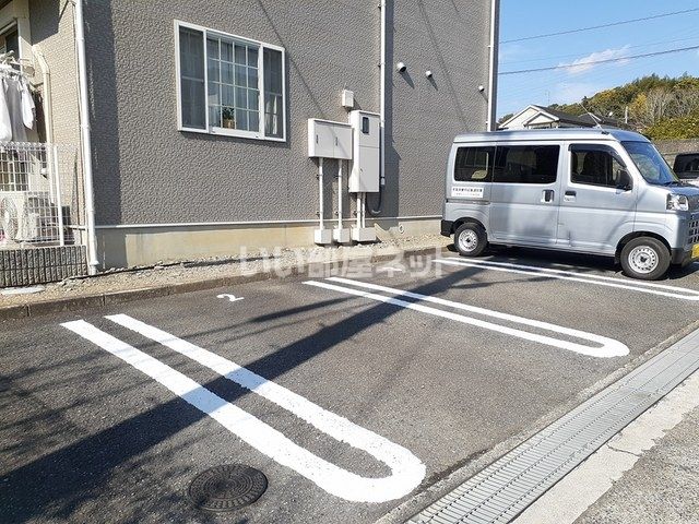 【ノースヒルズの駐車場】