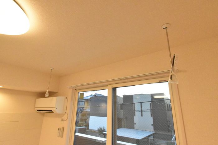 その他設備　室内物干し