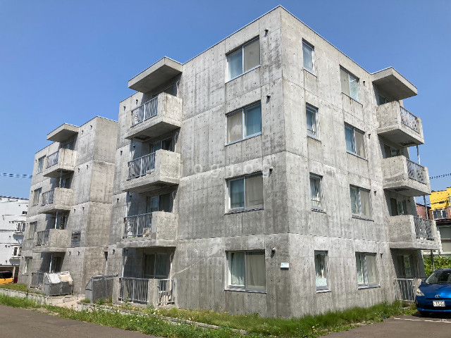 ファーストレジデンス大麻駅南口の建物外観