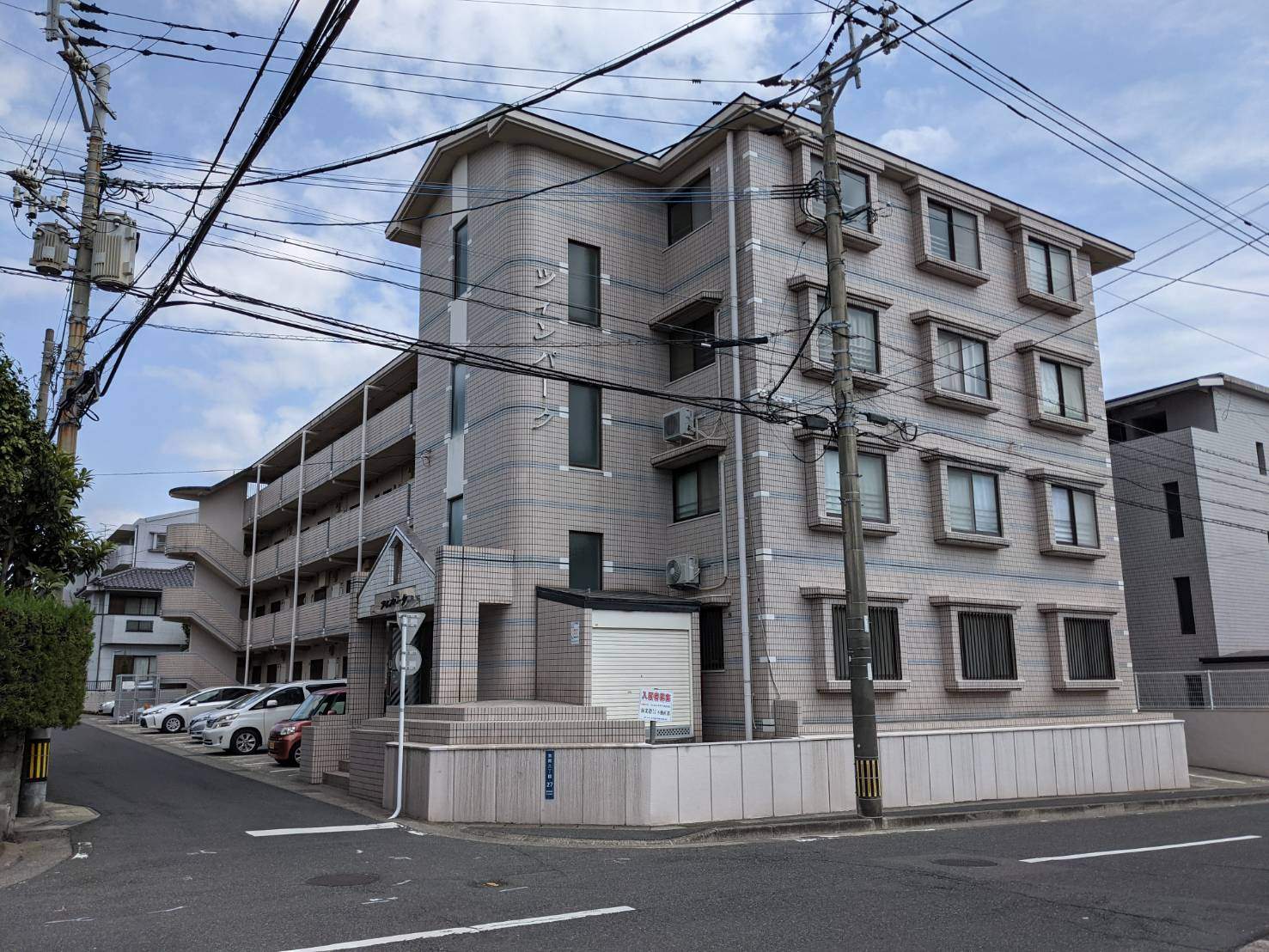 鹿児島市紫原のマンションの建物外観