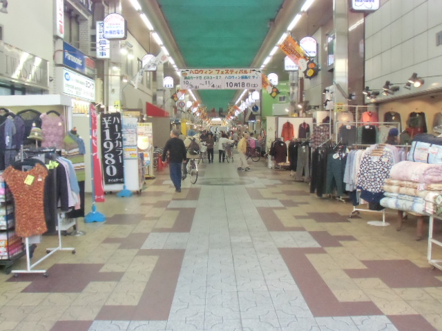 【大阪市住吉区上住吉のマンションのショッピングセンター】