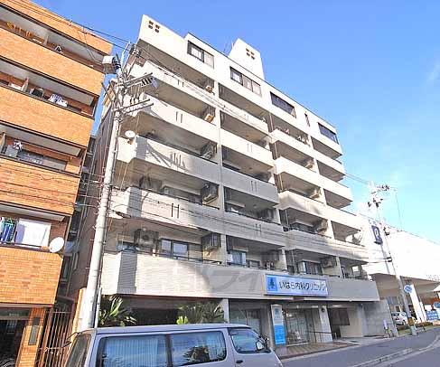 京都市左京区一乗寺地蔵本町のマンションの建物外観