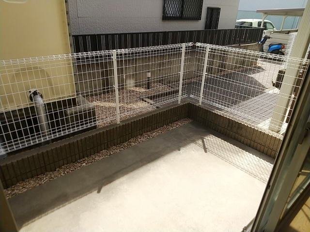 バルコニー　専用庭