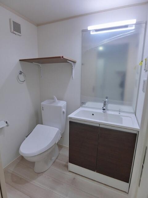 洗面設備　脱衣スペースもあります