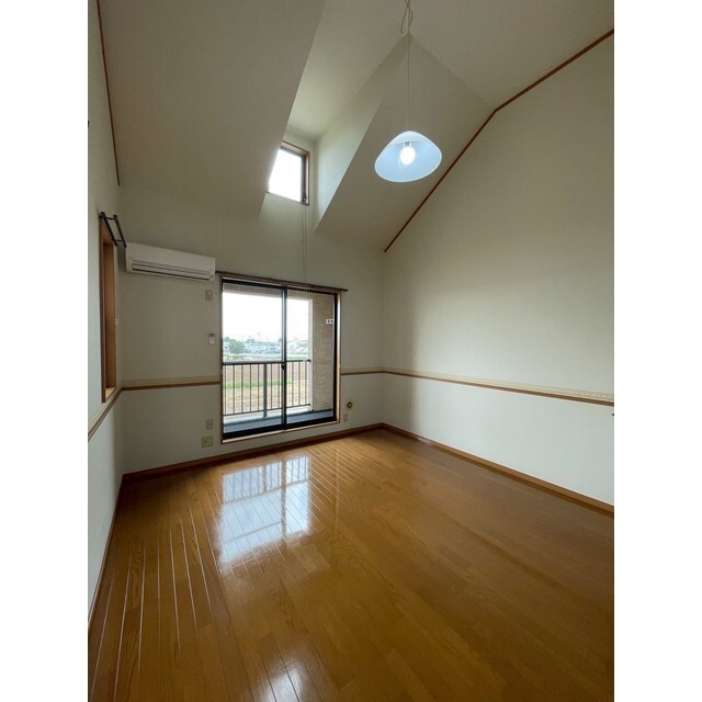 その他部屋・スペース　キッチン側から見た洋室です！