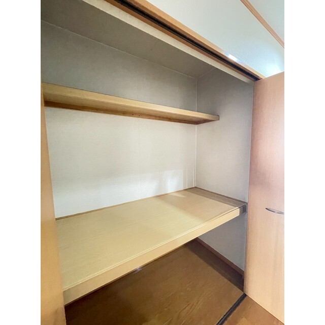 収納　廊下にある収納です♪