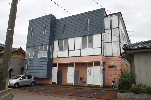 建物外観　新栄町にあるアパートです！