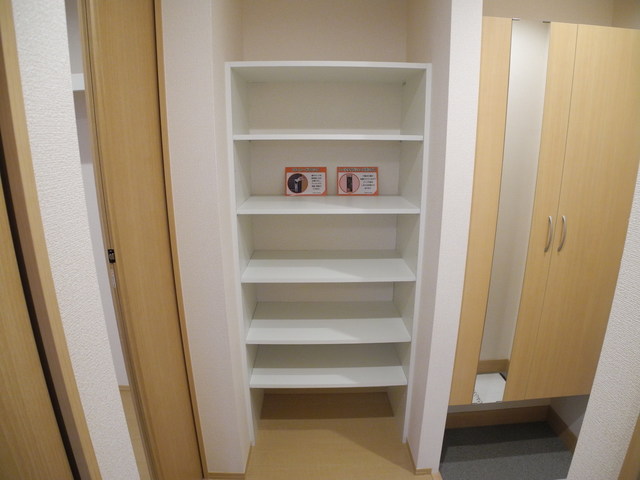 その他　※室内画像は別号室のもの