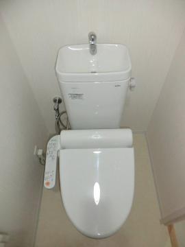 　トイレ　トイレ