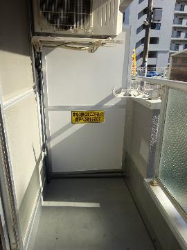 　バルコニー　ベランダ