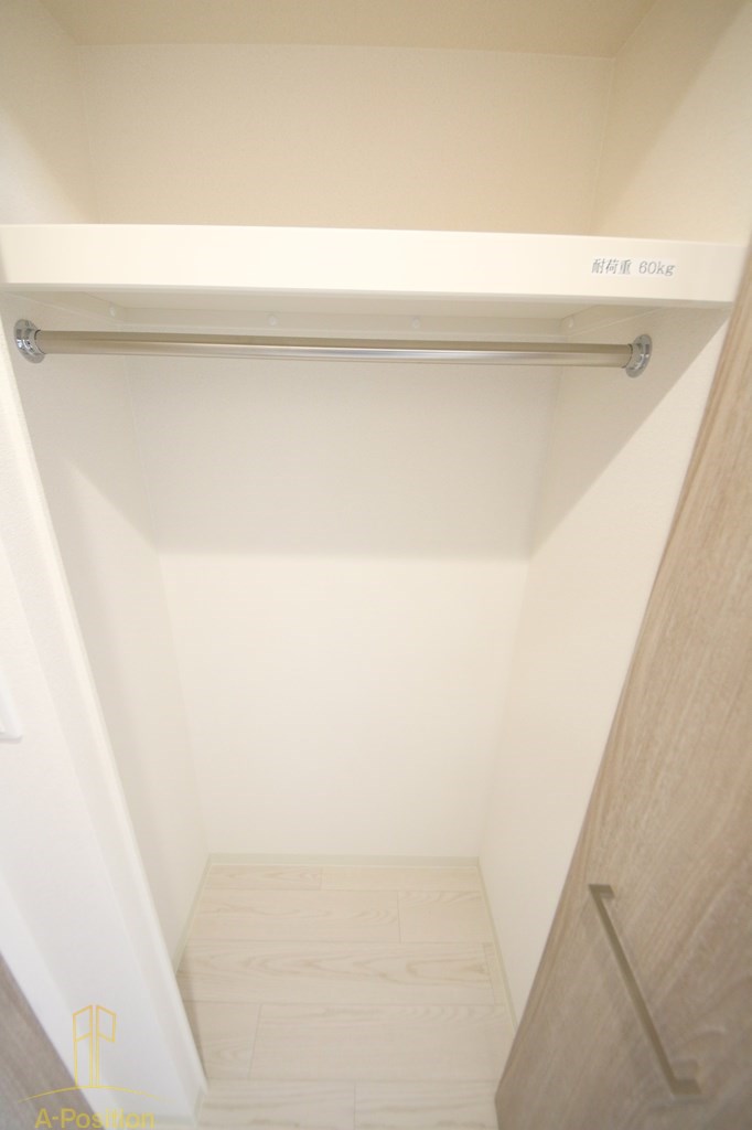 収納　プレサンス西九条シティベイ