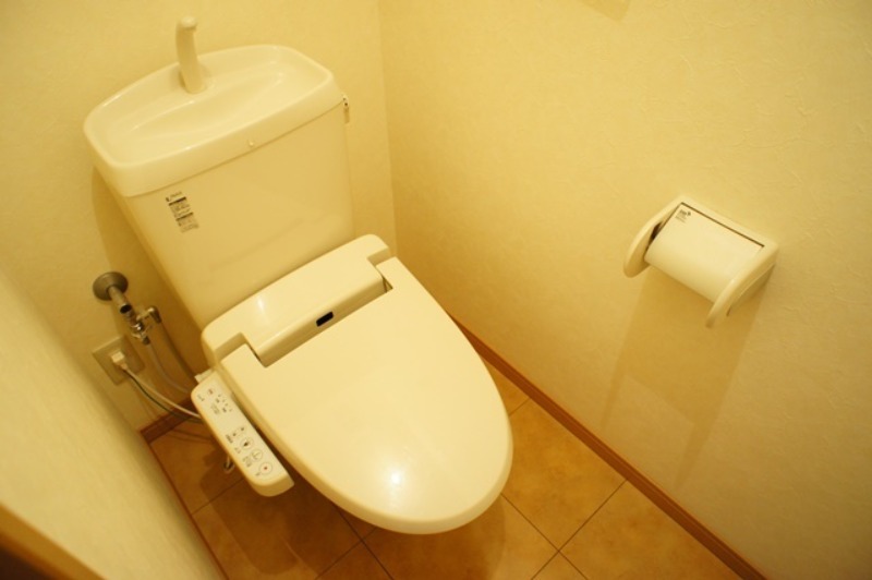 トイレ　図面と現状に相違がある場合には現状を優先