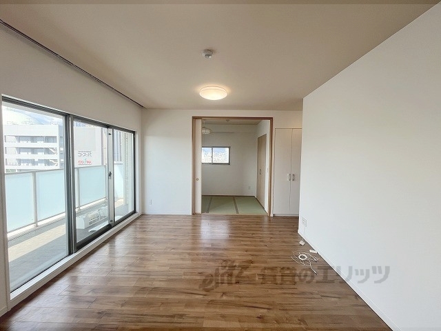 居室・リビング　リビング