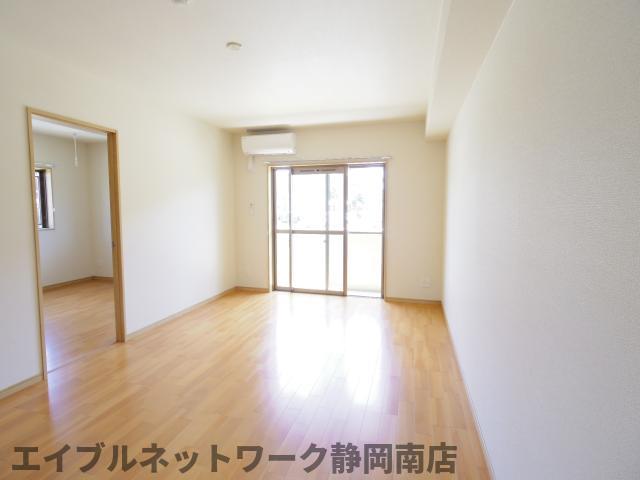 その他部屋・スペース　内装は落ち着いています