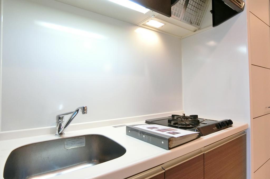 キッチン　★同マンションのタイプ違いの画像です