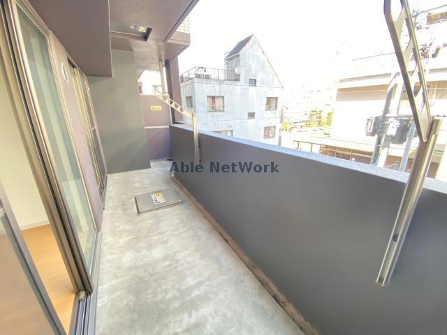 バルコニー　同型タイプ　現況優先