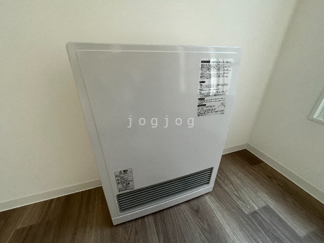 その他設備　ガス暖房