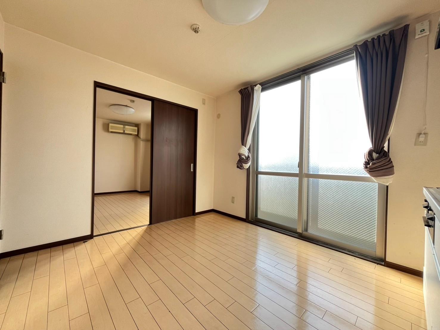 その他部屋・スペース　洋室6帖