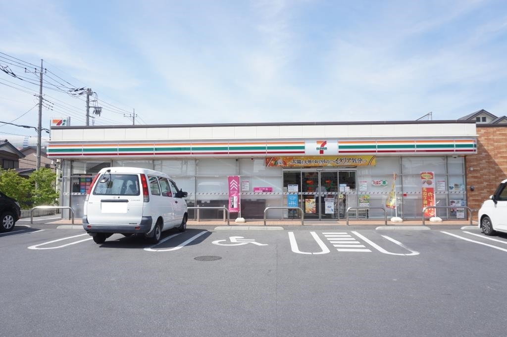 コンビニ　セブンイレブン 川口安行領根岸店（コンビニ）まで557m
