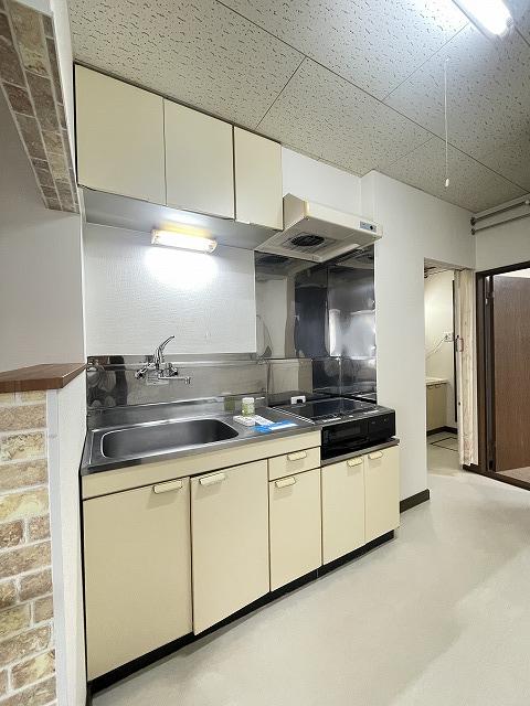 キッチン　キッチン