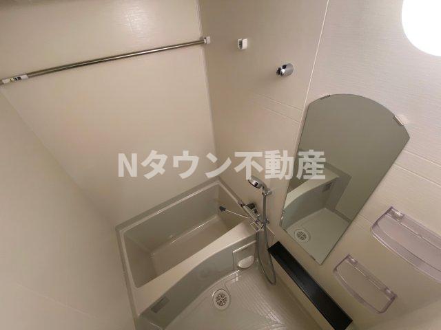 バス・シャワールーム　日々の疲れを癒すお風呂付です