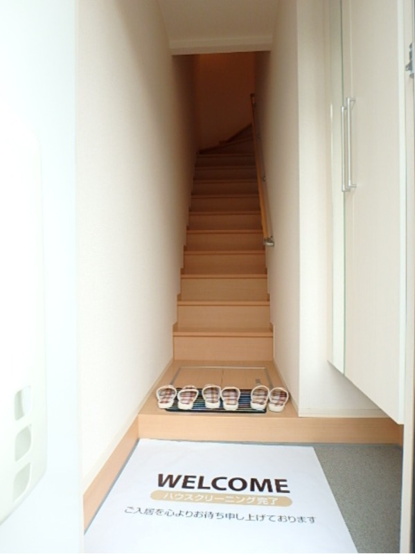 玄関　図面と現状に相違がある場合には現状を優先