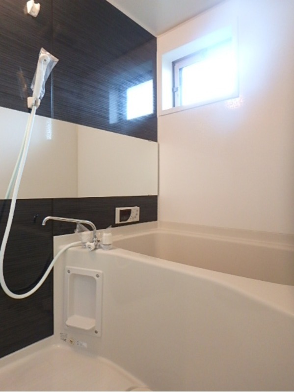 バス・シャワールーム　図面と現状に相違がある場合には現状を優先