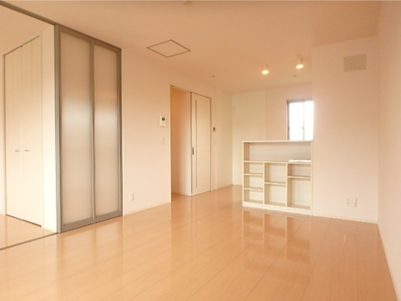 居室・リビング　図面と現状に相違がある場合には現状を優先