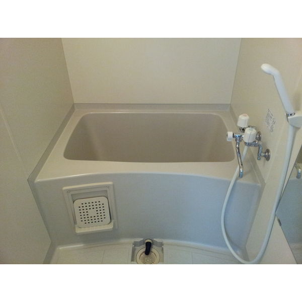 バス・シャワールーム　お風呂で日々の疲れを落としましょう