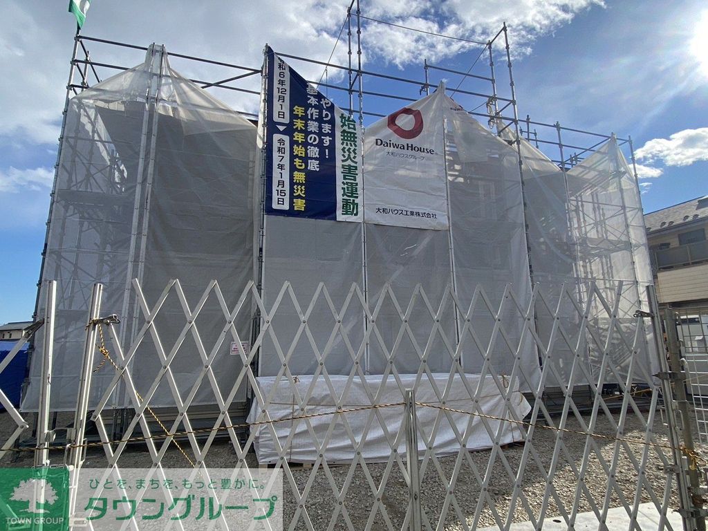 エントランス　★お問い合わせはタウンハウジングまで★