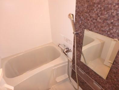 バス・シャワールーム　バス※別部屋参考写真