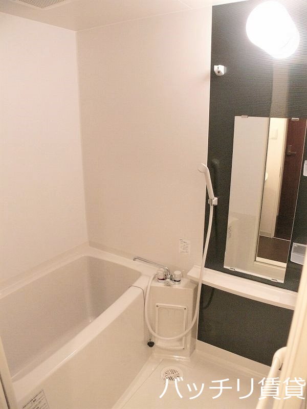 バス・シャワールーム　画像は別部屋の為イメージ、現状